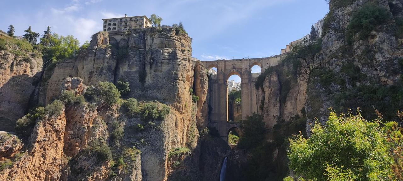 Parador De Ronda Exterior foto