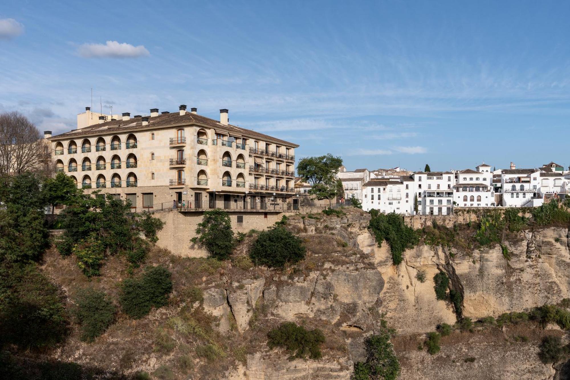 Parador De Ronda Exterior foto